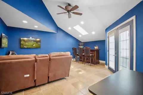 51 Greenbrook Rd, Middlesex, NJ 08846 photo 36