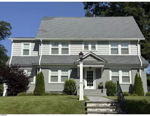 124 Christopher St, Montclair, NJ 07042