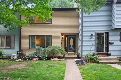 605 E Brookside Ln, Hillsborough, NJ 08844