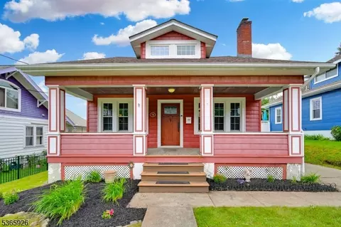 74 Bartholdi Ave, Butler, NJ 07405