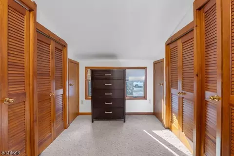 60 W Shore Dr, Bloomingdale Boro, NJ 07420 photo 29
