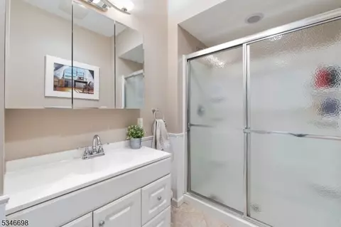 60 W Shore Dr, Bloomingdale Boro, NJ 07420 photo 17