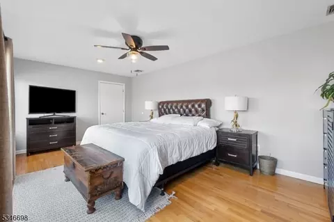 60 W Shore Dr, Bloomingdale Boro, NJ 07420 photo 28