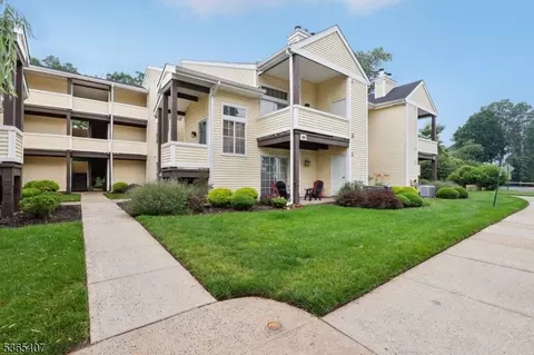 101 Country Club Dr 6 #6, Union, NJ 07083