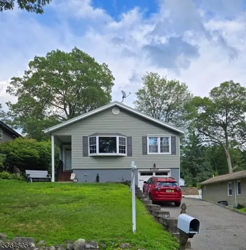 588 Dell Rd, Landing, NJ 07850