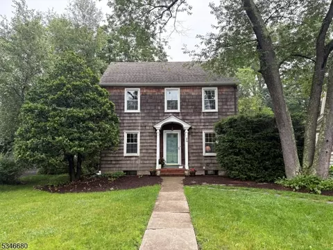 43 Essex Ave, Montclair, NJ 07042