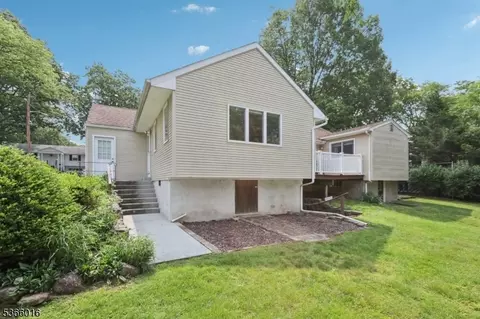 515 Salem St, Paramus, NJ 07652 photo 21