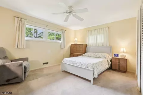 515 Salem St, Paramus, NJ 07652 photo 14