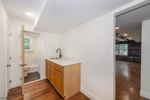 44 Grover Dr, Wayne, NJ 07470 photo 6