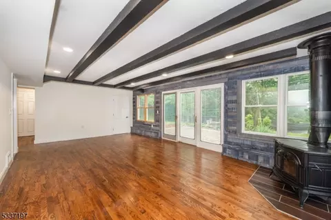 44 Grover Dr, Wayne, NJ 07470 photo 5