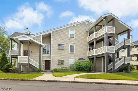 452 Tournament Dr #5, Union, NJ 07083