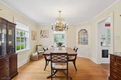 738 Ridgewood Rd, Millburn, NJ 07041 photo 6