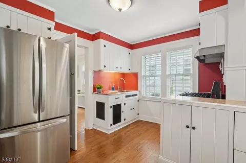 738 Ridgewood Rd, Millburn, NJ 07041 photo 8
