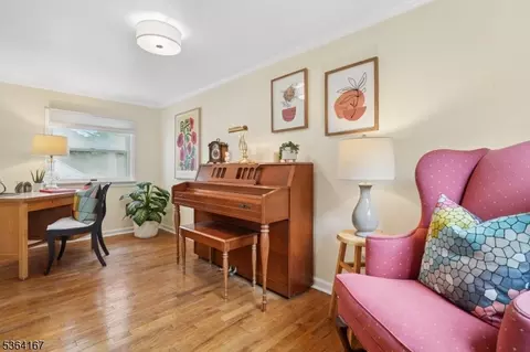 738 Ridgewood Rd, Millburn, NJ 07041 photo 12