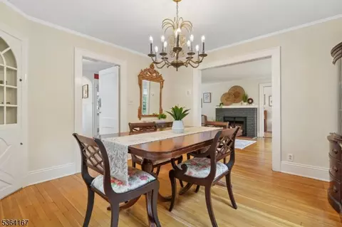 738 Ridgewood Rd, Millburn, NJ 07041 photo 5