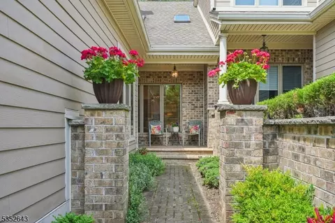 94 Louis Dr, Montville, NJ 07045