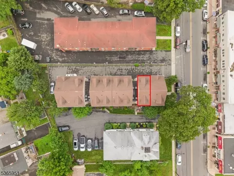 87-02 Centre St #2, Nutley, NJ 07110 photo 3