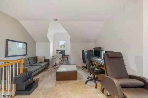 87-02 Centre St #2, Nutley, NJ 07110 photo 27