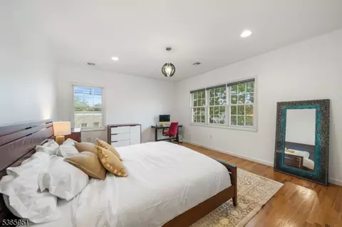 87-02 Centre St #2, Nutley, NJ 07110 photo 17