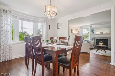 23 Locust Ave, Millburn, NJ 07041 photo 8