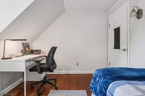 23 Locust Ave, Millburn, NJ 07041 photo 22