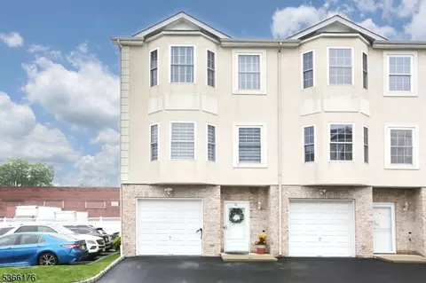 66 Terhune Ave #13, Lodi, NJ 07644