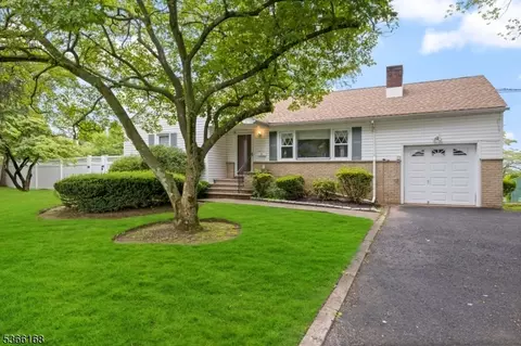 3 Casey Ave, East Hanover, NJ 07936