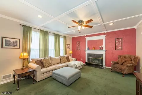 48 Saunders Ln, Hackettstown, NJ 07840 photo 8