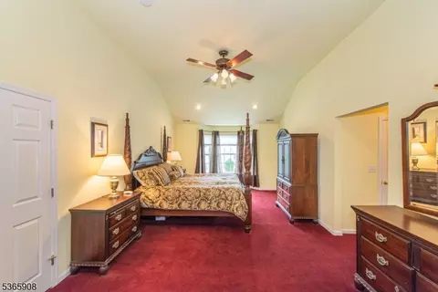 48 Saunders Ln, Hackettstown, NJ 07840 photo 22