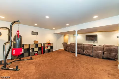 48 Saunders Ln, Hackettstown, NJ 07840 photo 31