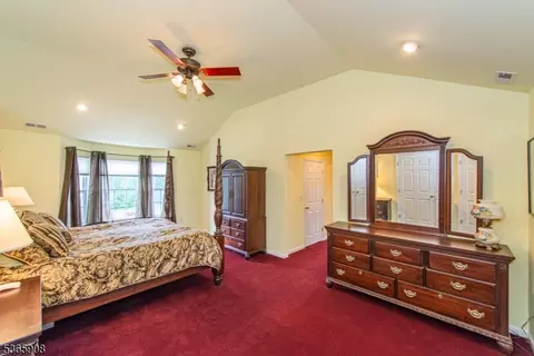 48 Saunders Ln, Hackettstown, NJ 07840 photo 21