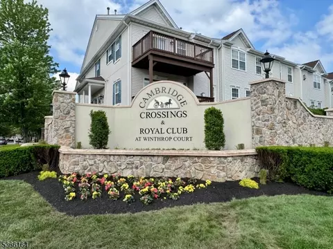 7207 Ravenscroft Rd #7207, Clifton, NJ 07013