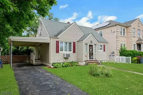26 Mitchell St, Belleville, NJ 07109