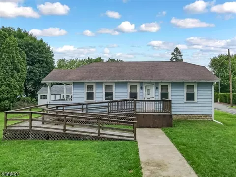 159 Aurora St, Phillipsburg, NJ 08865