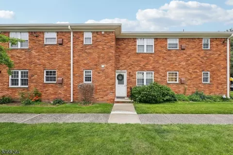1245 Valley Rd # B, Wayne, NJ 07470