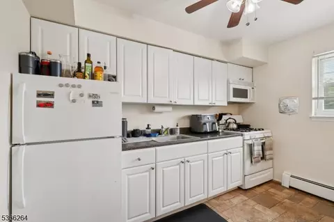 1245 Valley Rd # B, Wayne, NJ 07470 photo 9