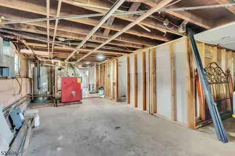 Entry Way - 1432 Munn Ave, Hillside, NJ 07205 photo 1 of 3