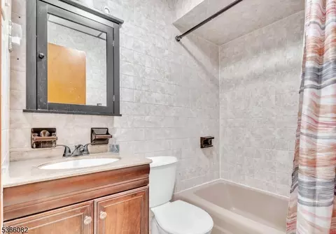 Bath - 1432 Munn Ave, Hillside, NJ 07205 photo 1 of 4