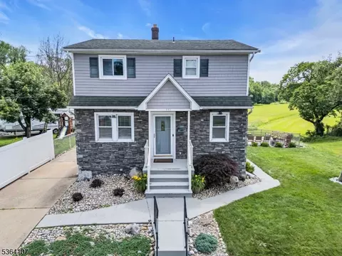 721 Roosevelt Ave, Manville, NJ 08835