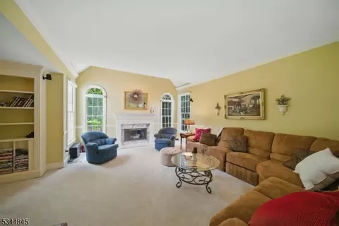 2 Wakefield Dr, Hackettstown, NJ 07840 photo 22