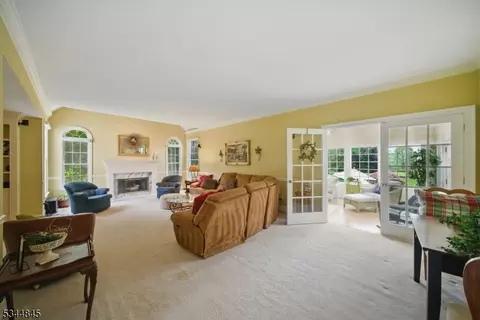 2 Wakefield Dr, Hackettstown, NJ 07840 photo 25