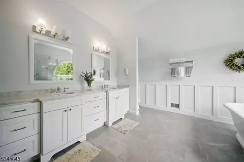 2 Wakefield Dr, Hackettstown, NJ 07840 photo 7