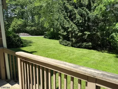 39 Chickadee Ln, Hewitt, NJ 07421 photo 21
