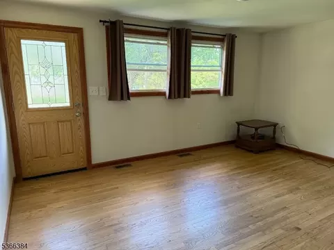 39 Chickadee Ln, Hewitt, NJ 07421 photo 4