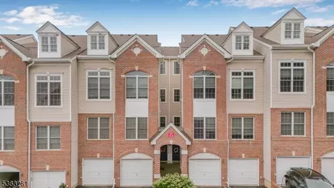 13 Nelke Ct #407, Hawthorne, NJ 07506