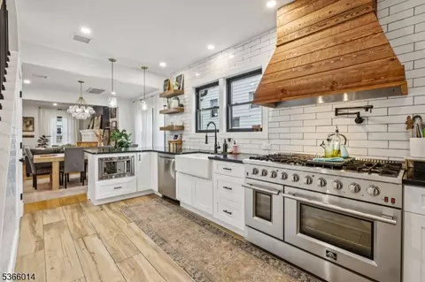 21 Mountainview Ave, Nutley, NJ 07110 photo 25