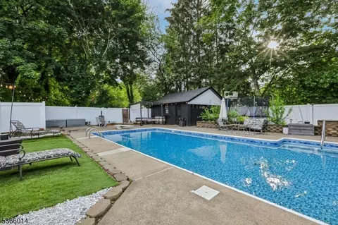 21 Mountainview Ave, Nutley, NJ 07110 photo 47