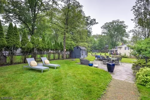 99 Chestnut Dr, Wayne, NJ 07470 photo 6