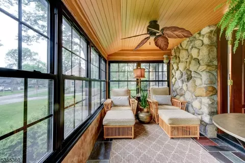 99 Chestnut Dr, Wayne, NJ 07470 photo 9