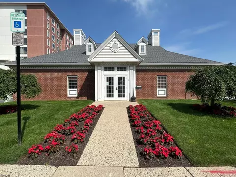 24 Krueger Ct, Newark, NJ 07103 photo 30